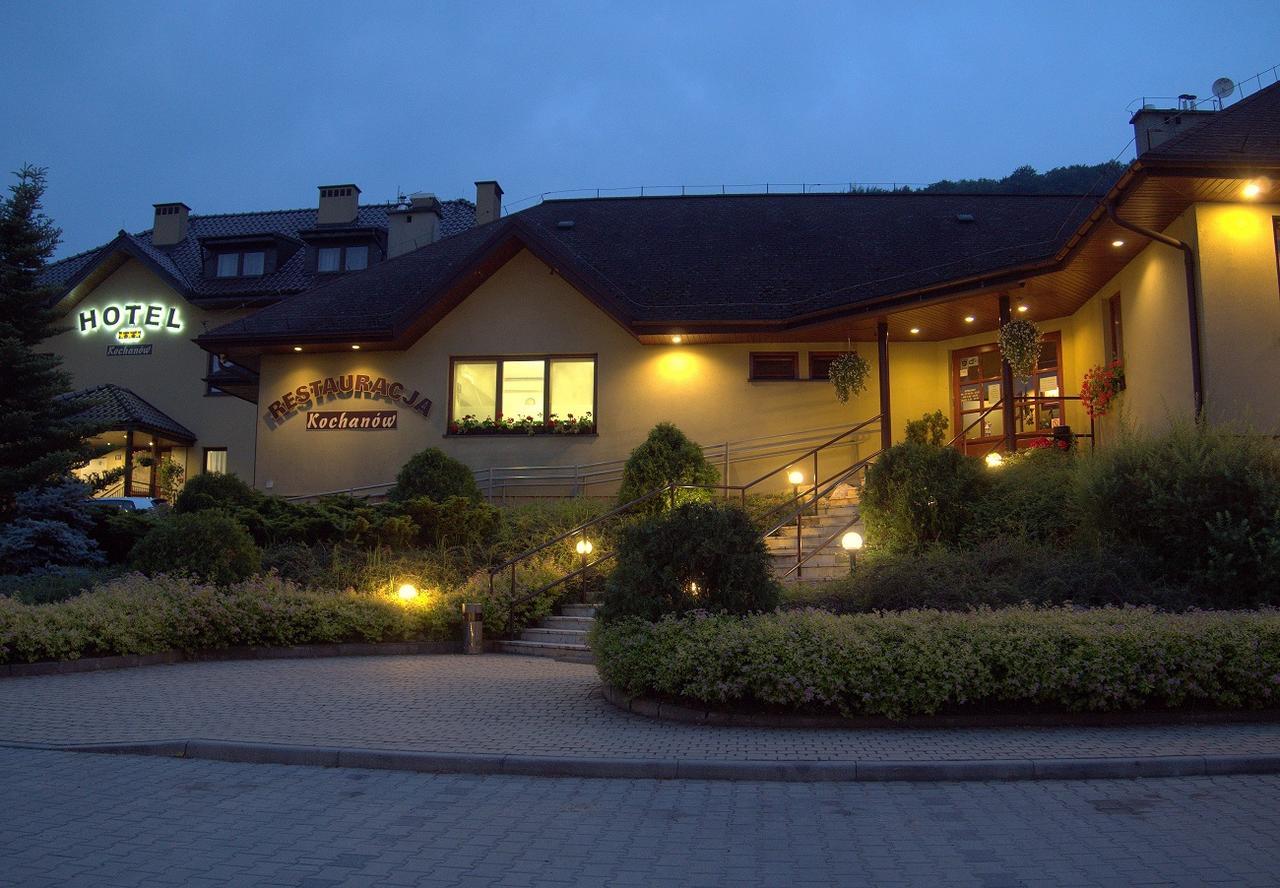 Hotel Kochanow Kochanow  Экстерьер фото